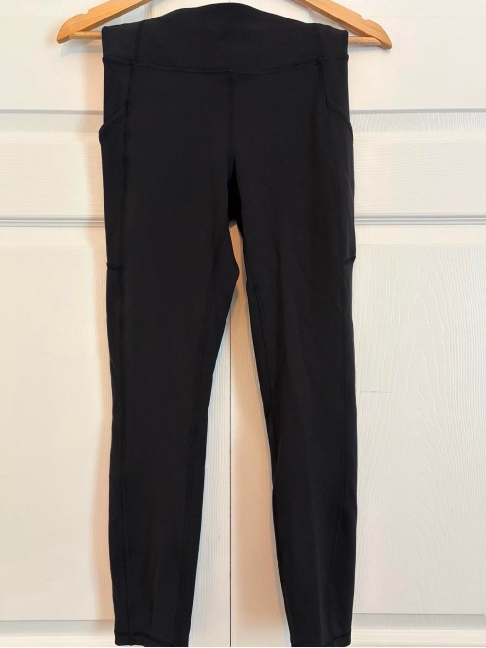 lululemon athletica High-Rise Leggings with pockets - Picture 3 of 5